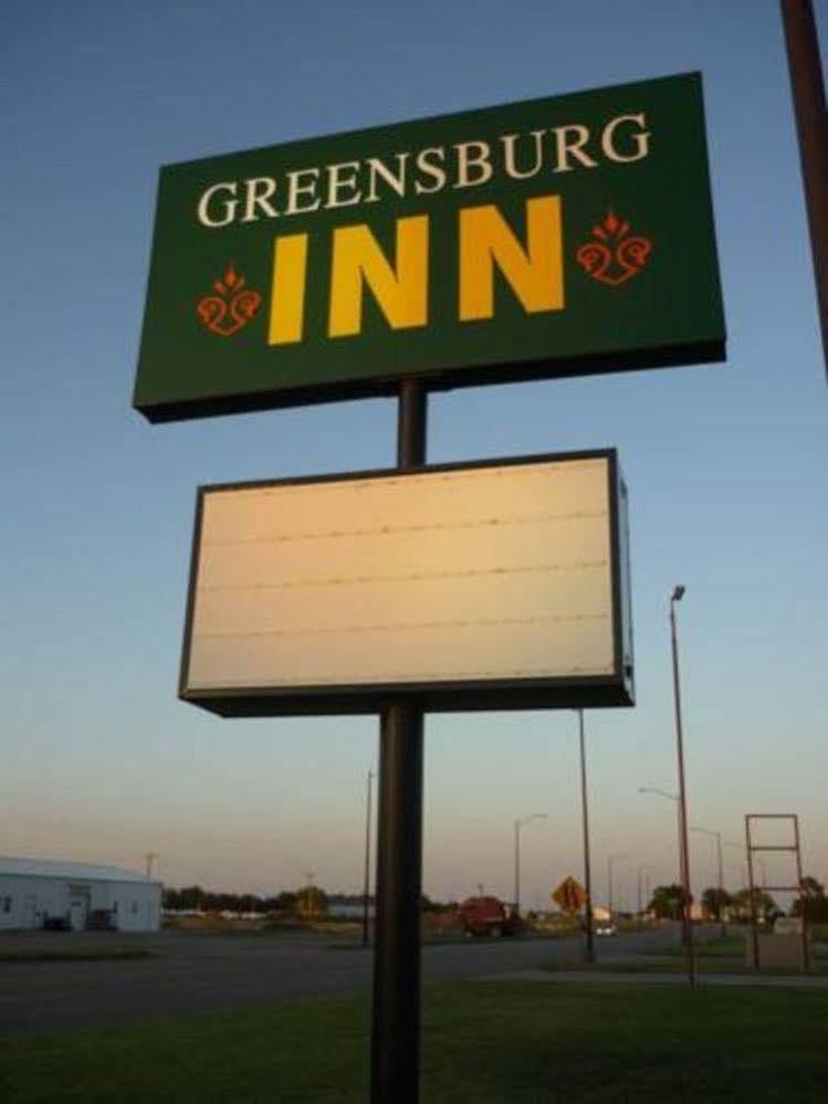Greensburg Inn Bagian luar foto